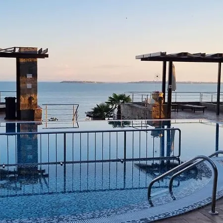 Dolce Ii Waterfront Aura Sea View Luxury * סבטי ולאס