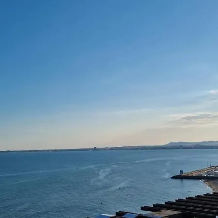Dolce Ii Waterfront Aura Sea View Luxury * סבטי ולאס