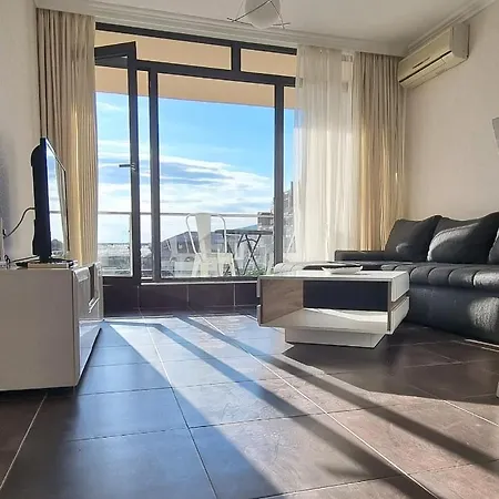 Dolce Ii Waterfront Aura Sea View Luxury